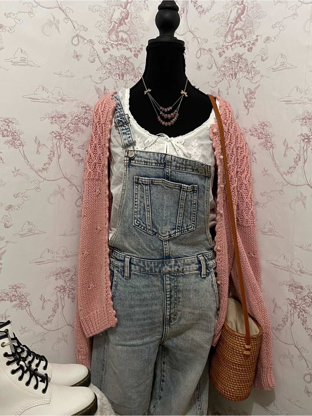 Women's Old Navy light Washed Overalls